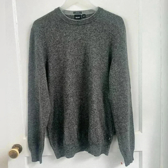 Hugo Boss Men’s Extra Fine Merino Wool Sweater Size M - Picture 1 of 4